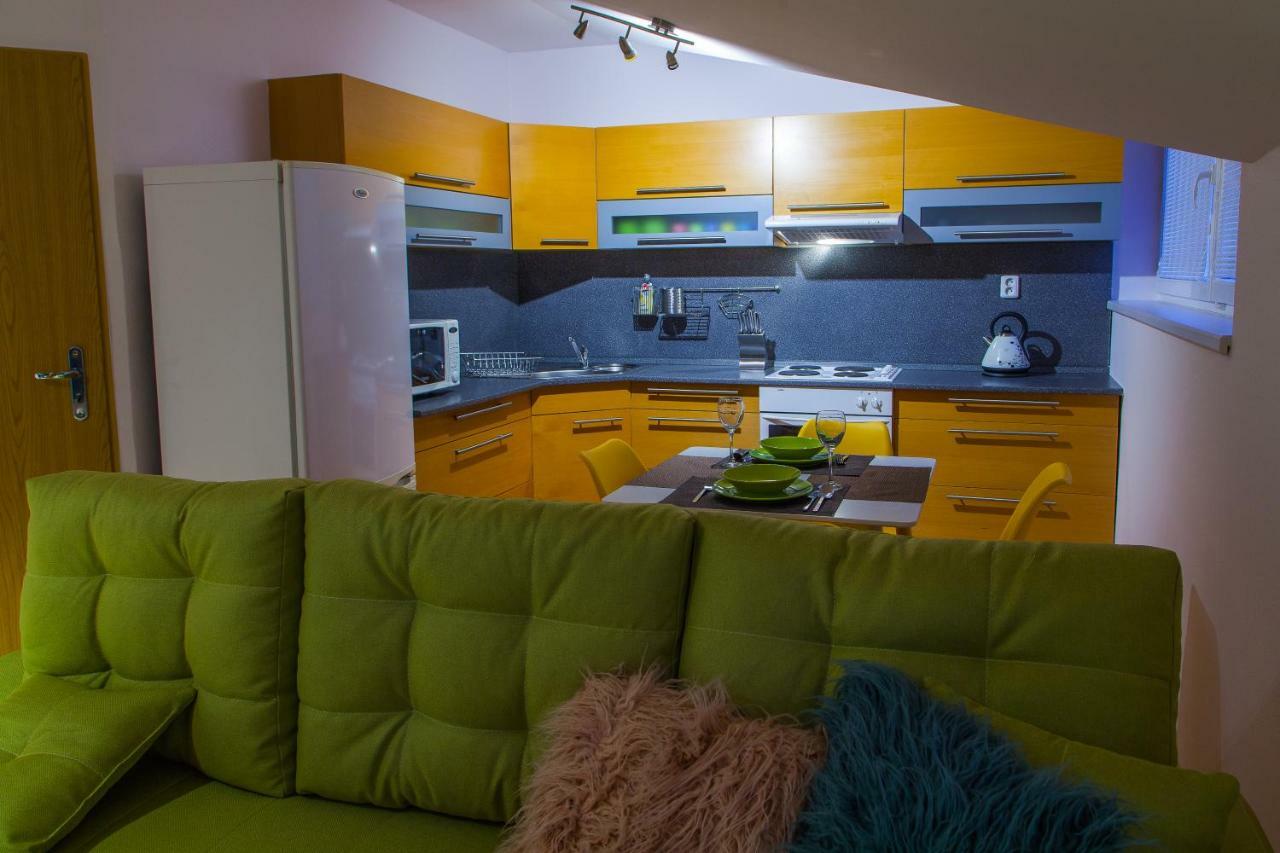Apartman Slavkov - Velky Slavkov Apartment ภายนอก รูปภาพ
