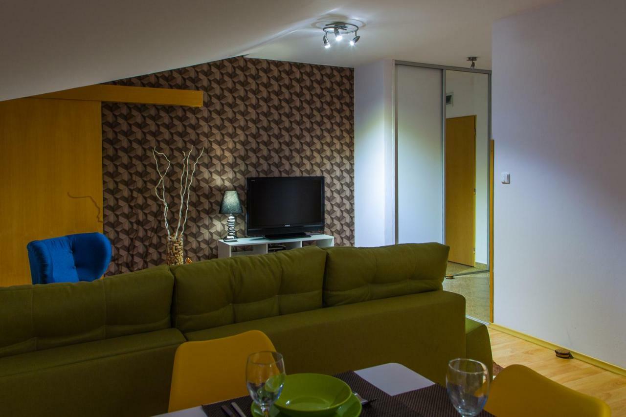 Apartman Slavkov - Velky Slavkov Apartment ภายนอก รูปภาพ